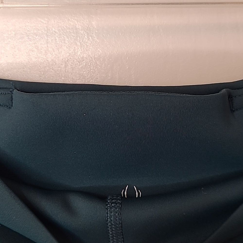 Spyder Dark Hunter Green Leggings Size Medium - Picture 6 of 6